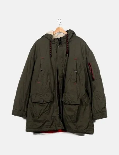 C&A Parka kaki capucha borrego