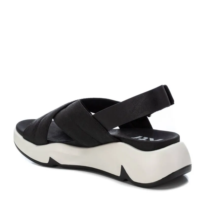 Sandalia de mujer XTI 142739 Negro