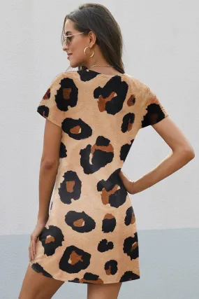 Vestido camiseta de leopardo